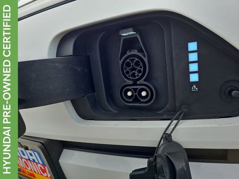 Certified 2024 Hyundai Kona SEL FWD image 37