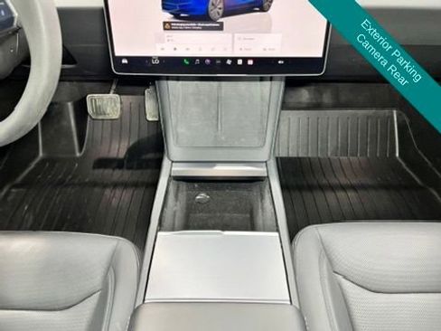 Used 2024 Tesla Model 3 Standard Range RWD image 8