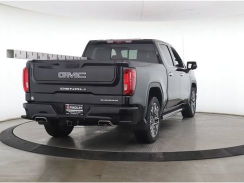 Used 2024 GMC Sierra 1500 Denali Ultimate AWD/4WD image 4