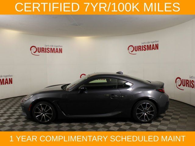 Used 2025 Toyota GR86 RWD image 7