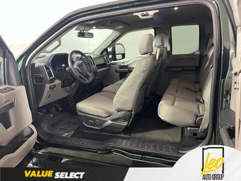 Used 2015 Ford F150 XLT w/ Equipment Group 301A Mid AWD/4WD image 8