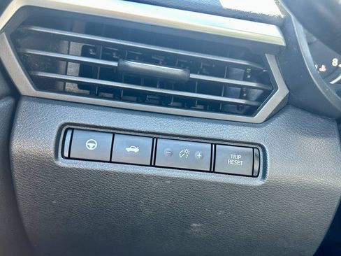 Used 2019 Nissan Altima 2.5 SV FWD image 27