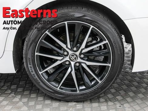Used 2024 Toyota Camry SE image 33