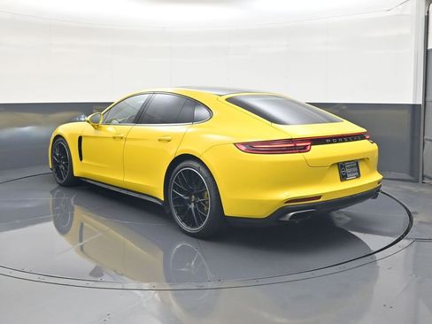 Used 2018 Porsche Panamera 4 image 4
