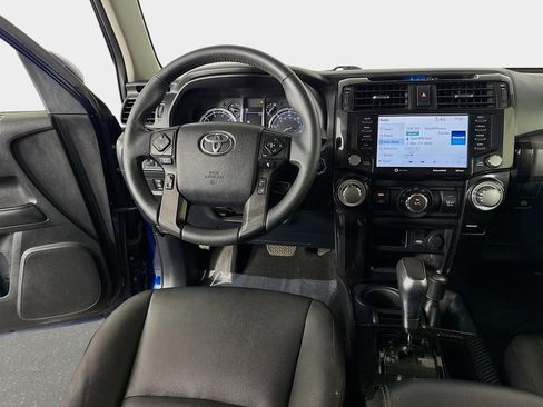 Used 2020 Toyota 4Runner 4WD image 24