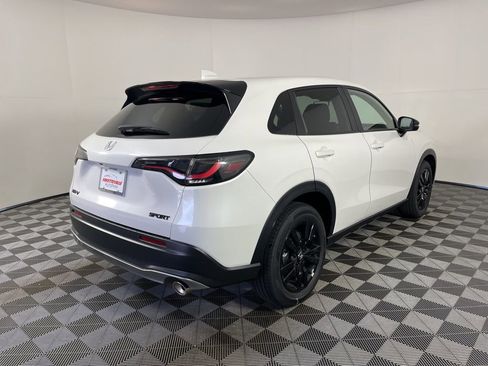 New 2026 Honda HR-V Sport image 5