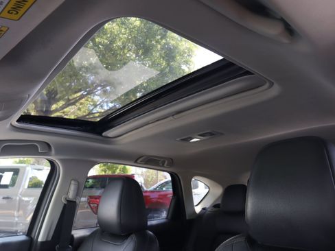 Certified 2023 MAZDA CX-5 AWD 2.5 S w/ Premium Package image 8