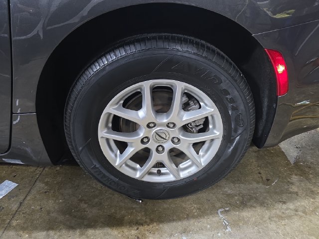 Used 2023 Chrysler Pacifica Touring-L FWD image 35