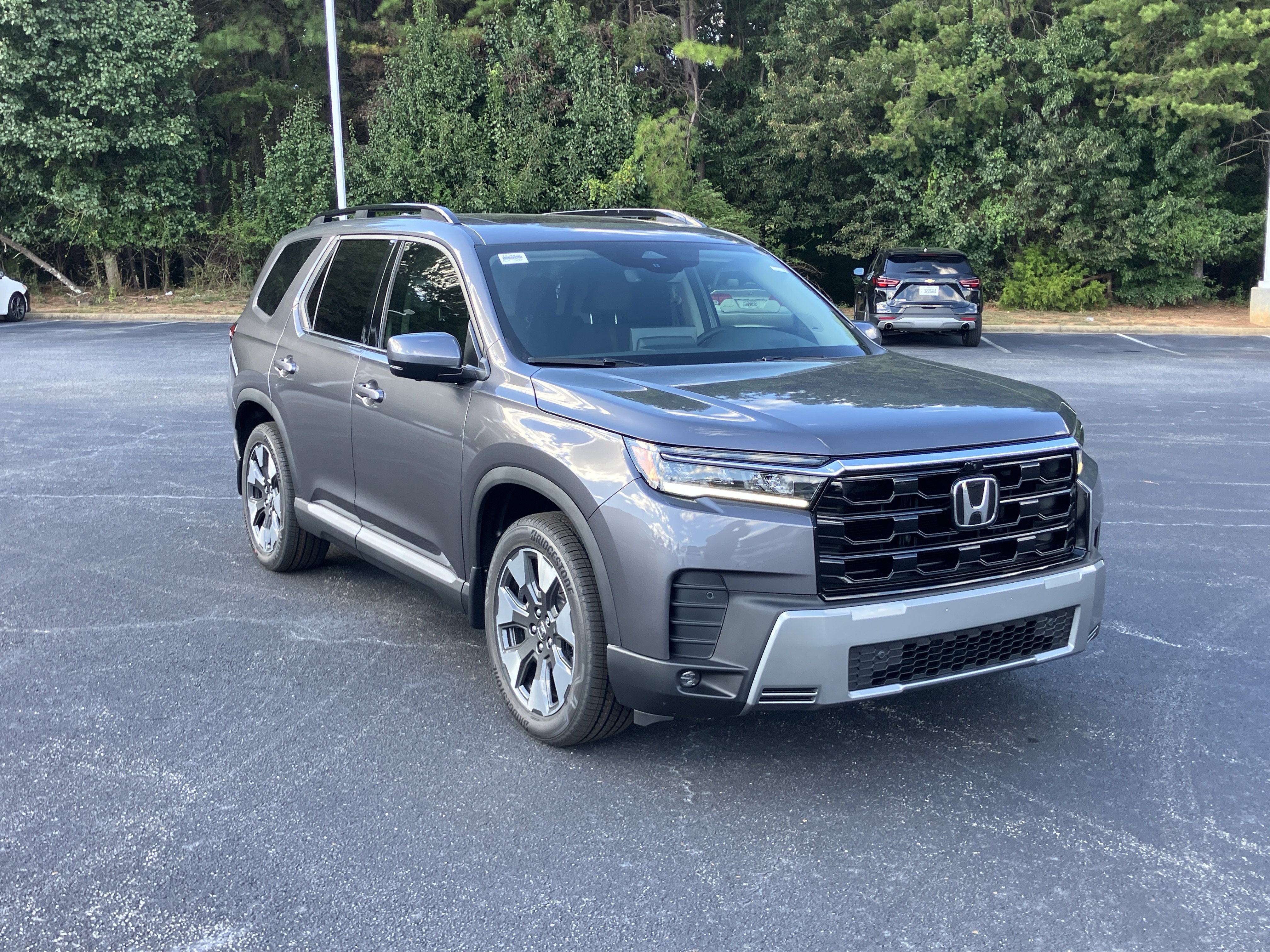 New 2026 Honda Pilot Elite image 2