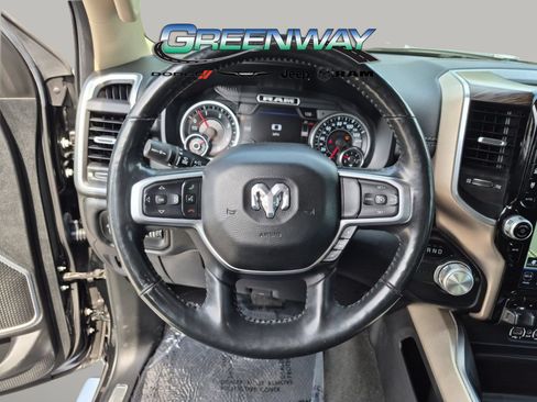 Used 2020 RAM 1500 Laramie RWD image 24