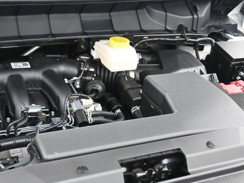 New 2026 Nissan Pathfinder S AWD/4WD image 23