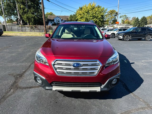 Used 2017 Subaru Outback 2.5i Limited AWD/4WD image 2