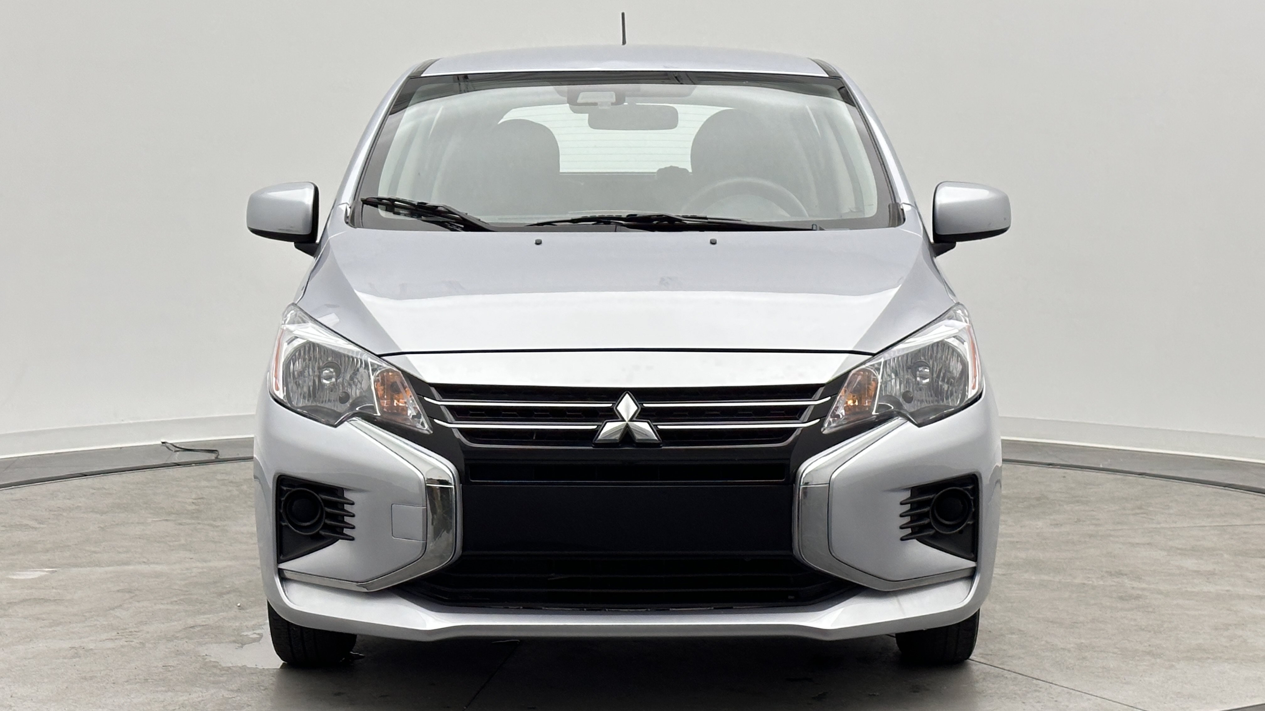 Used 2024 Mitsubishi Mirage ES FWD image 2