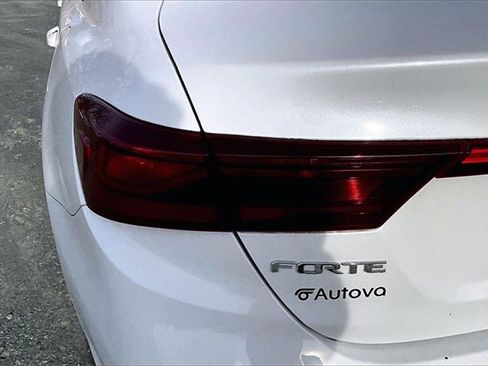 Used 2021 Kia Forte LXS image 30