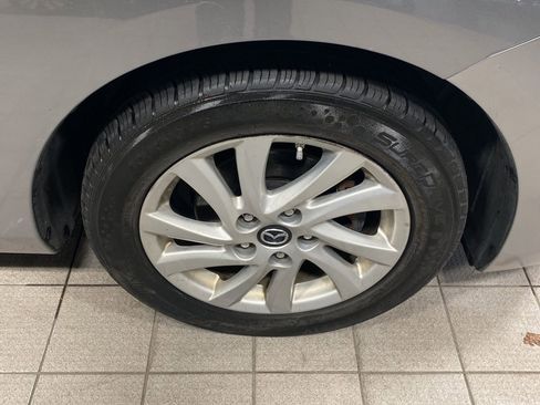 Used 2013 MAZDA MAZDA3 i Touring image 29