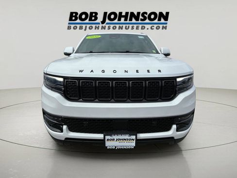 Used 2022 Jeep Wagoneer Series II AWD/4WD image 8