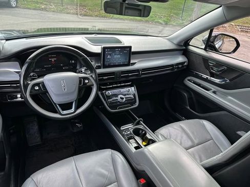 Certified 2022 Lincoln Corsair Reserve w/ Equipment Group 201A AWD/4WD image 29
