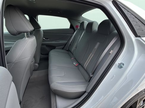 New 2026 Hyundai Elantra Sport FWD image 19