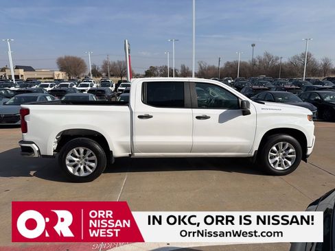 Used 2019 Chevrolet Silverado 1500 Custom w/ Custom Convenience Package image 6