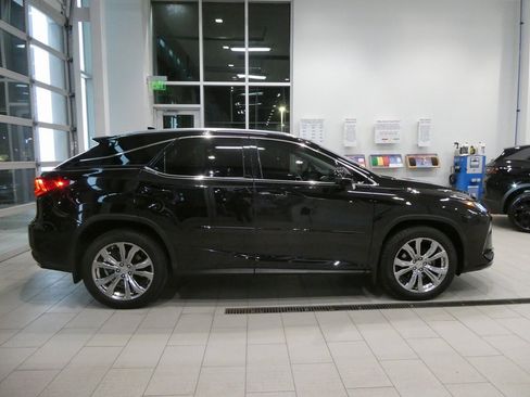 Used 2020 Lexus RX 350 AWD w/ Premium Package image 2