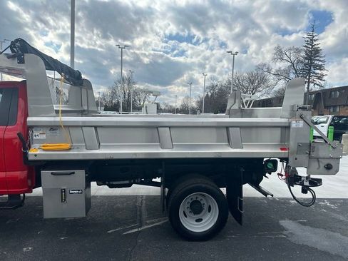 New 2024 Ford F550 4x4 Regular Cab Super Duty image 38