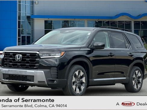 New 2026 Honda Pilot Touring image 1