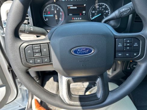 New 2025 Ford F350 XL w/ XL Chrome Package image 40