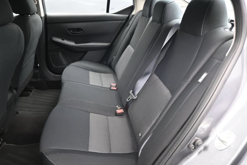 Used 2024 Nissan Sentra SV FWD image 25