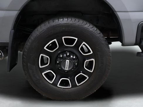 Used 2024 Ford F250 Platinum AWD/4WD image 45