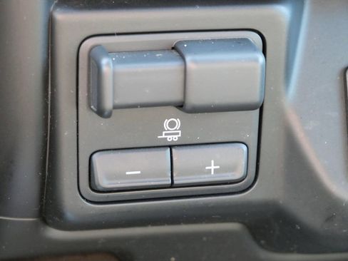 Used 2022 GMC Sierra 3500 Denali image 45