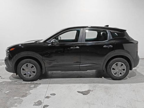 Used 2025 Nissan Kicks S AWD/4WD image 4