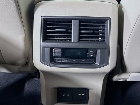 Certified 2023 Volkswagen Atlas SE AWD/4WD image 23