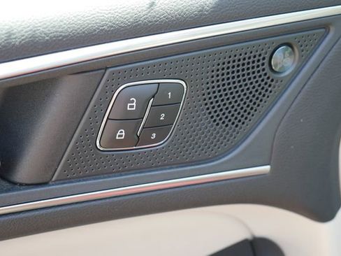 Used 2024 Ford Edge Titanium w/ Equipment Group 301A AWD/4WD image 16