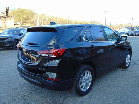 Used 2022 Chevrolet Equinox LT AWD/4WD image 13