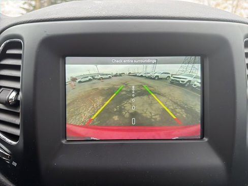 Certified 2021 Jeep Compass Latitude image 20