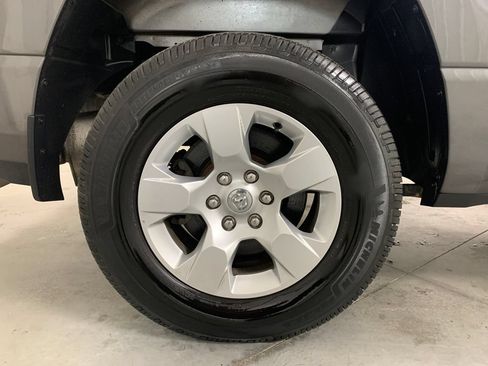 Used 2021 RAM 1500 Big Horn AWD/4WD image 24