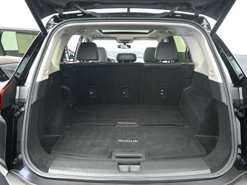 Used 2023 Nissan Rogue SL AWD/4WD image 27
