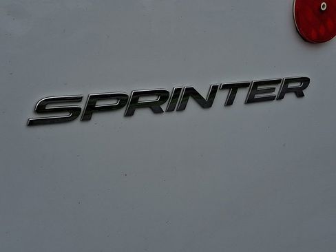 Used 2022 Mercedes-Benz Sprinter 2500 image 31