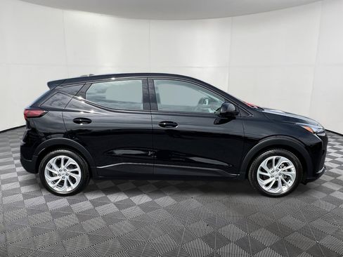 New 2027 Chevrolet Bolt LT FWD image 7
