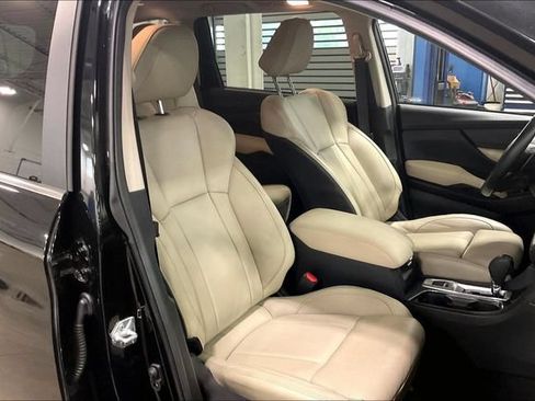 Used 2023 Subaru Ascent Limited AWD/4WD image 7