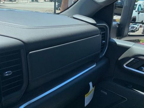 New 2026 GMC Sierra 2500 SLT w/ SLT Convenience Package AWD/4WD image 25