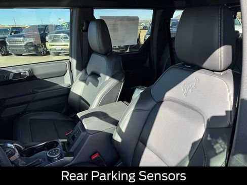 New 2025 Ford Bronco Badlands w/ Sasquatch Package image 16