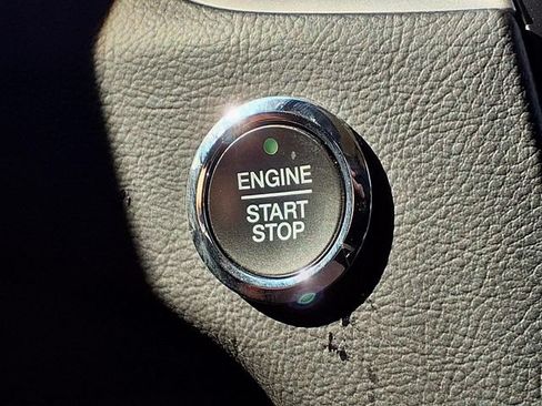 Used 2022 Ford Edge SEL AWD/4WD image 27