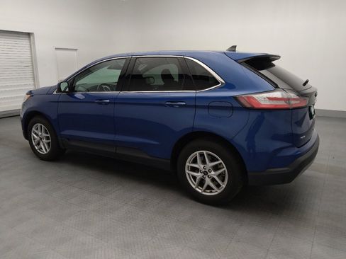 Used 2023 Ford Edge SEL image 3
