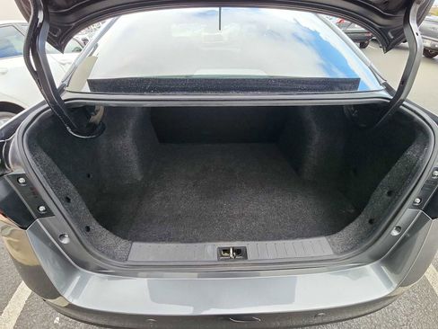 Used 2023 Nissan Versa S image 23