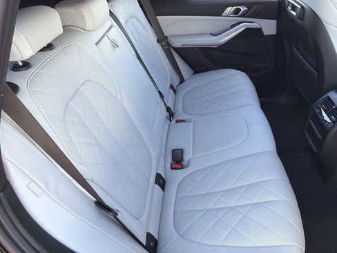 Used 2023 BMW X5 xDrive40i image 14