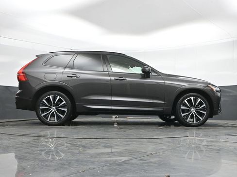 Certified 2023 Volvo XC60 B5 Plus w/ Climate Package AWD/4WD image 30
