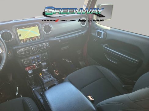 Used 2021 Jeep Wrangler Unlimited Rubicon 4xe image 13