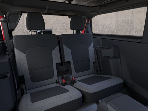 New 2025 Ford Bronco 2-Door w/ Sasquatch Package AWD/4WD image 11