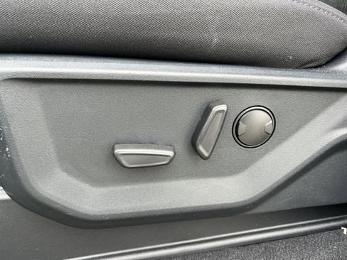 New 2026 Ford F150 XLT w/ Equipment Group 302A MID image 14